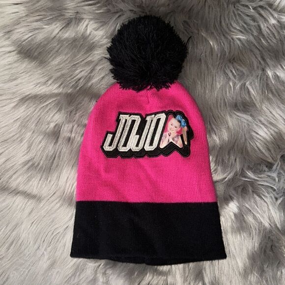JoJo Siwa hat and earmuffs - Picture 2 of 5